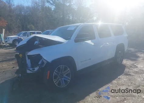 2025 Jeep Wagoneer L Series Ii 4X4 z USA, uszkodzony, nr VIN 1C4SJSBP5SS510556